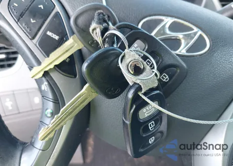 2014 Hyundai Elantra Limited из США, поврежденный, VIN 5NPDH4AE7EH457832